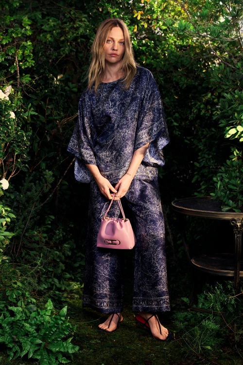 SAKURA PRINT SILK TWILL OVERSIZE TOP