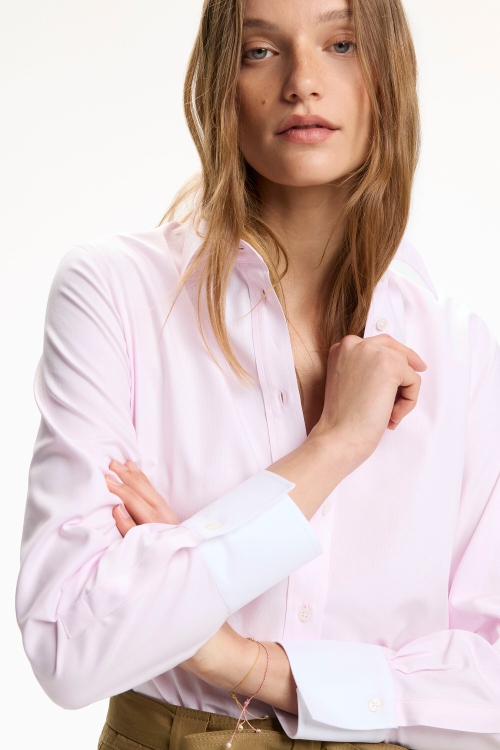 CAMISA ENTALLADA DE POPELÍN