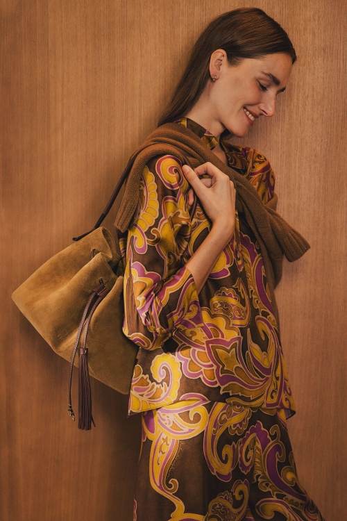 TOP OVERSIZE DE TWILL DE SEDA ESTAMPADO PAISLEY