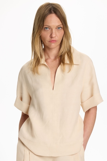 Short-Sleeved Linen Straight-Fit Top