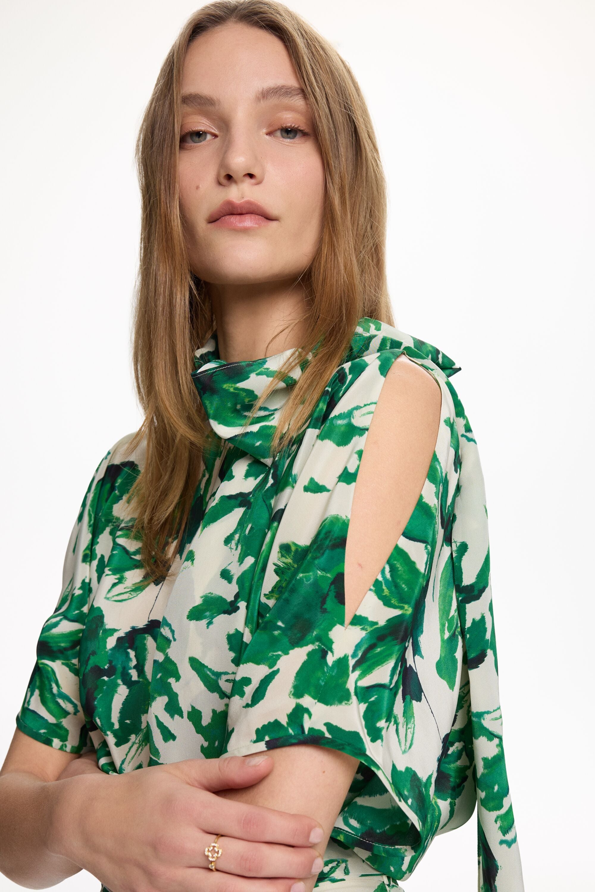 ADORE 春　グリーン　トップス Abralynn Linen Shirtdress | Putting Green | Lilly Pulitzer