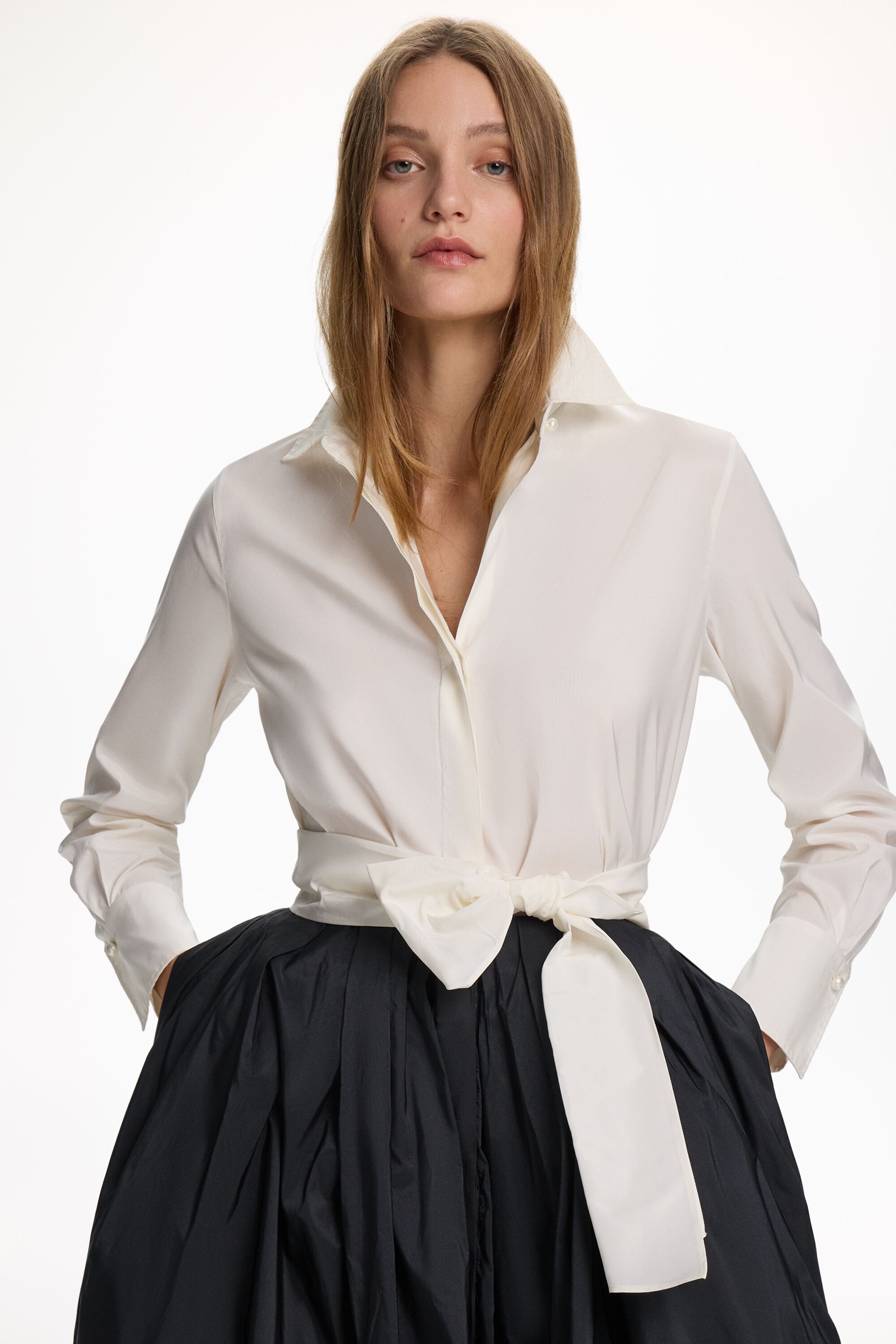 Taffeta Fitted Shirt with Sash