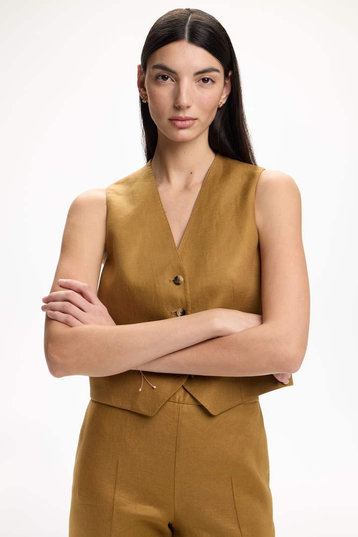 Linen Fitted Vest