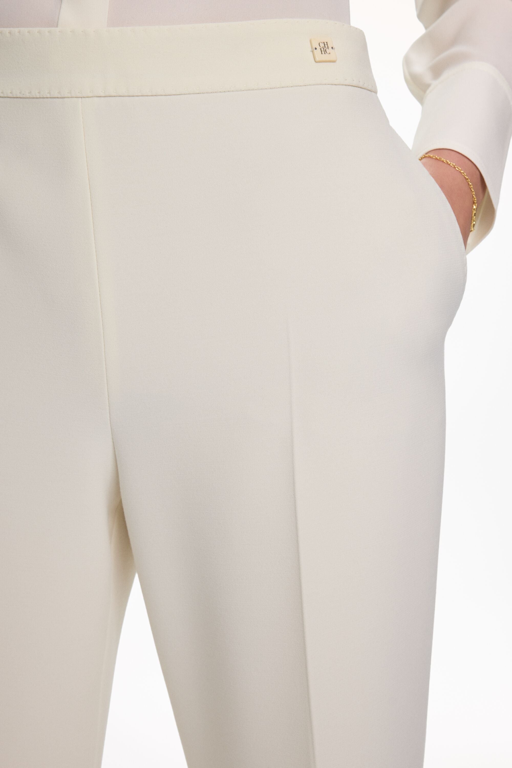 Crepe Flared Long Pants ivory - CH Carolina Herrera United States display picture 1