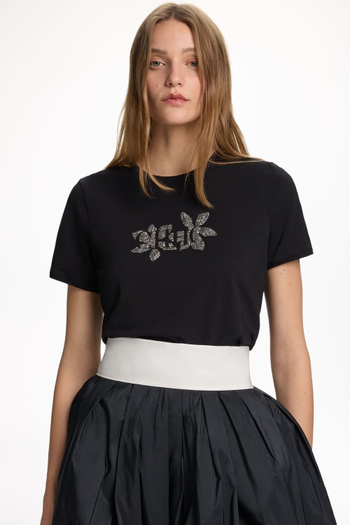 CH T-SHIRT WITH JASMINE AND CRYSTALS