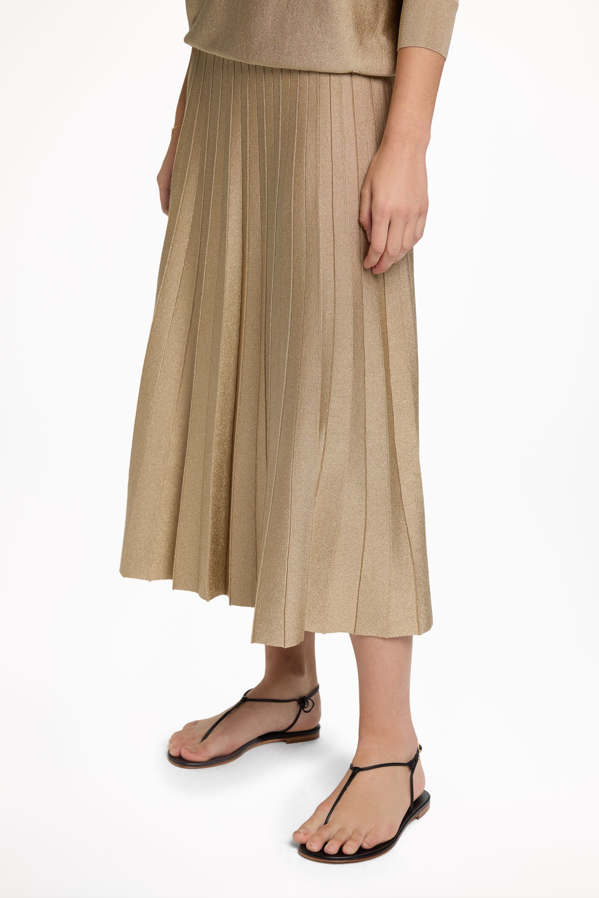 Lurex Knit Pleated Skirt