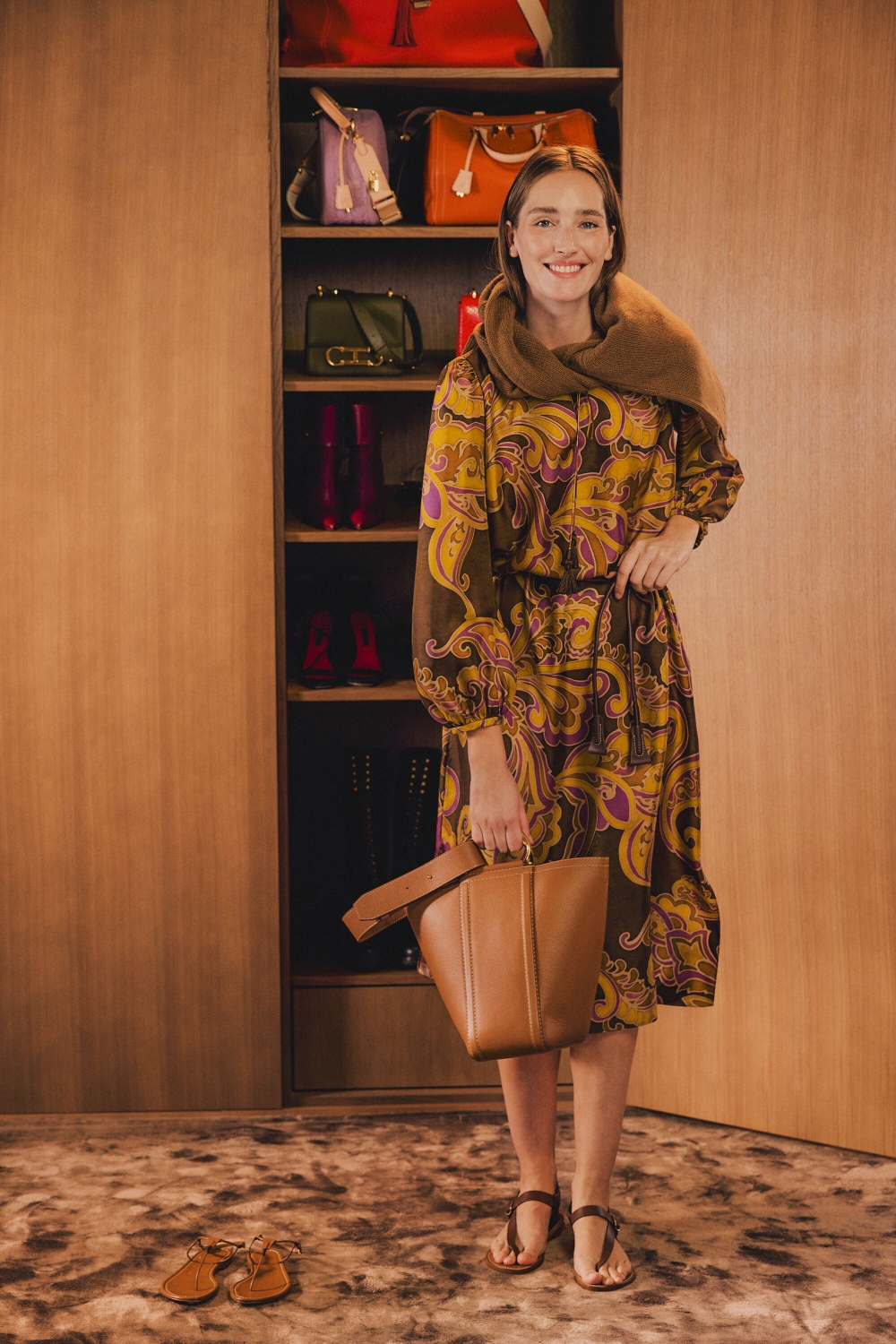 VESTIDO DE TWILL DE SEDA ESTAMPADO PAISLEY