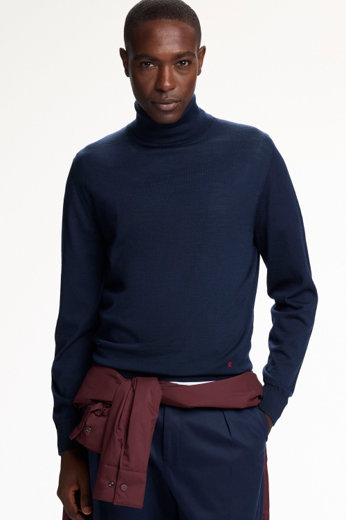 MERINO WOOL TURTLENECK SWEATER