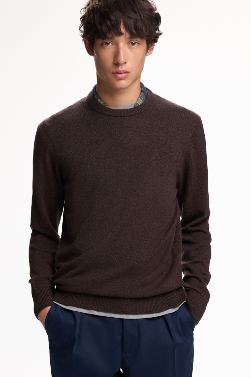 CASHMERE SWEATER