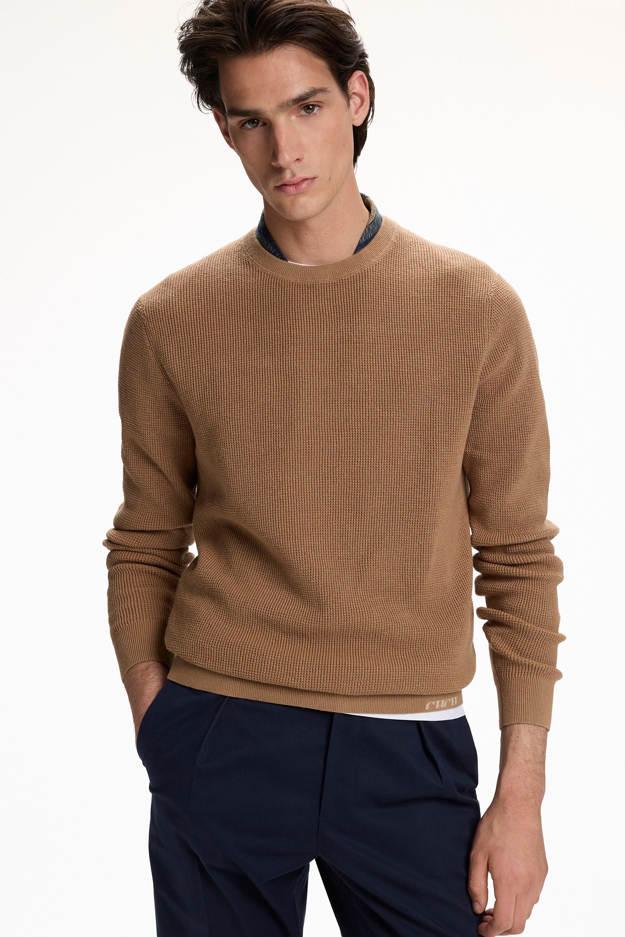 Cotton and Linen Textured Knit Sweater - CAMEL