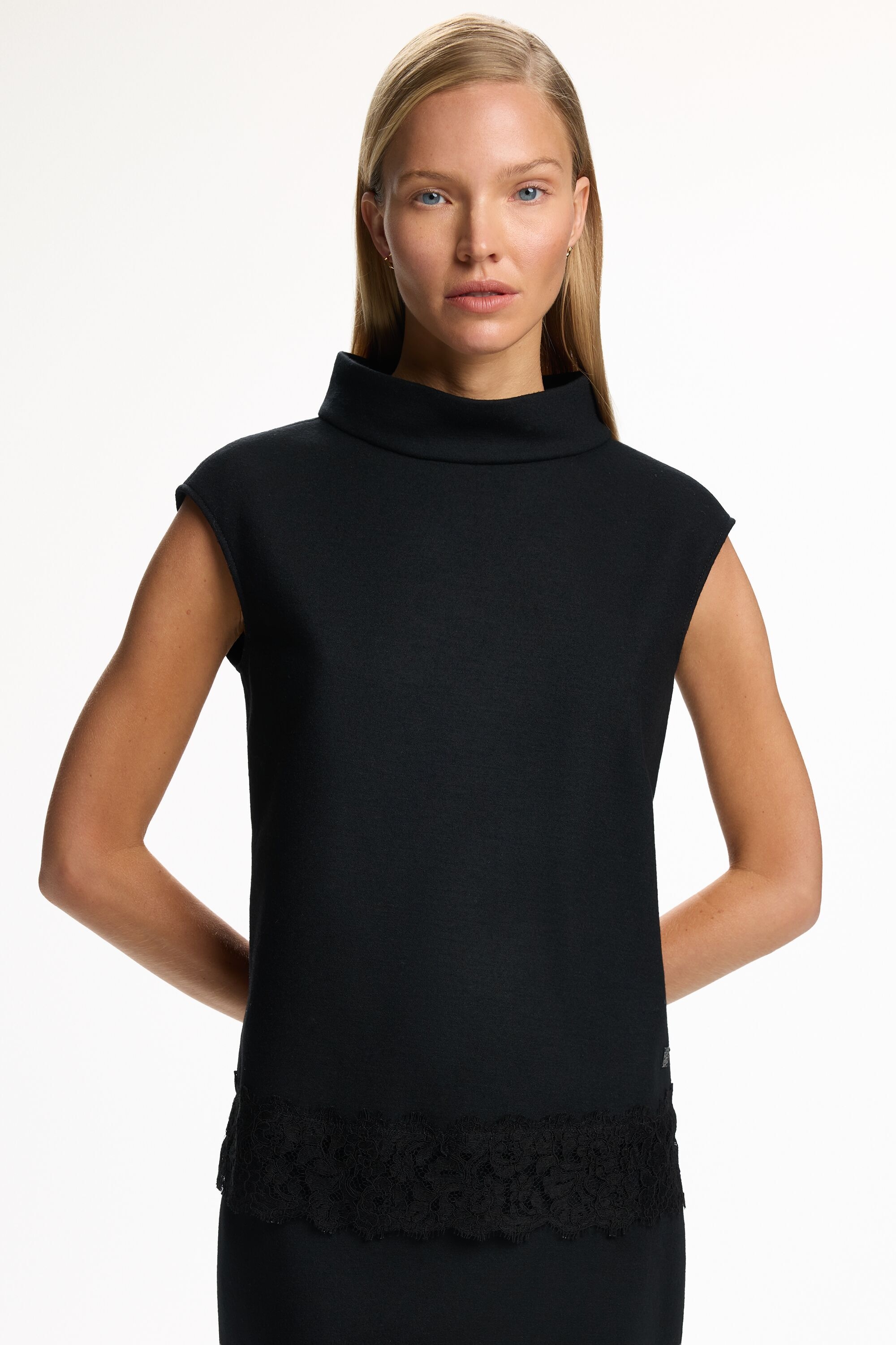 Wool Knit Fitted Top with Lace