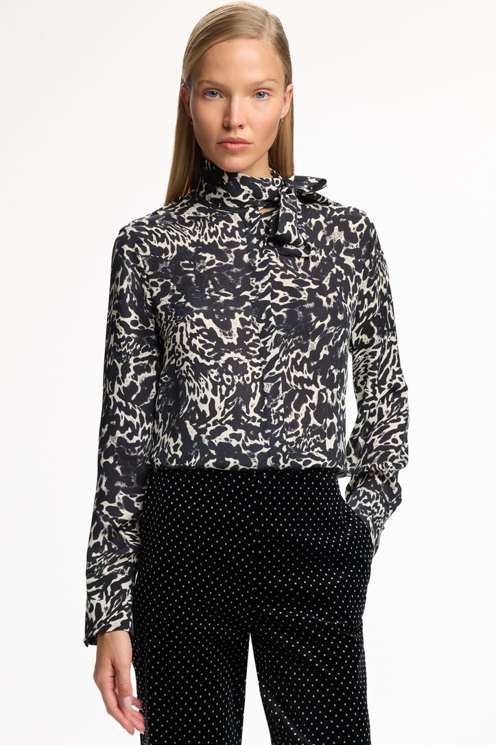 Print Silk Georgette Fitted Shirt