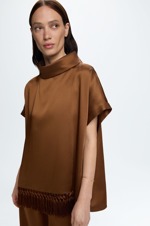 SATIN CREPÉ OVERSIZE TOP WITH FRINGES