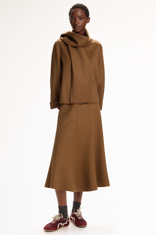 DOUBLE-FACED WOOL JACKET WITH DETACHABLE SCARF