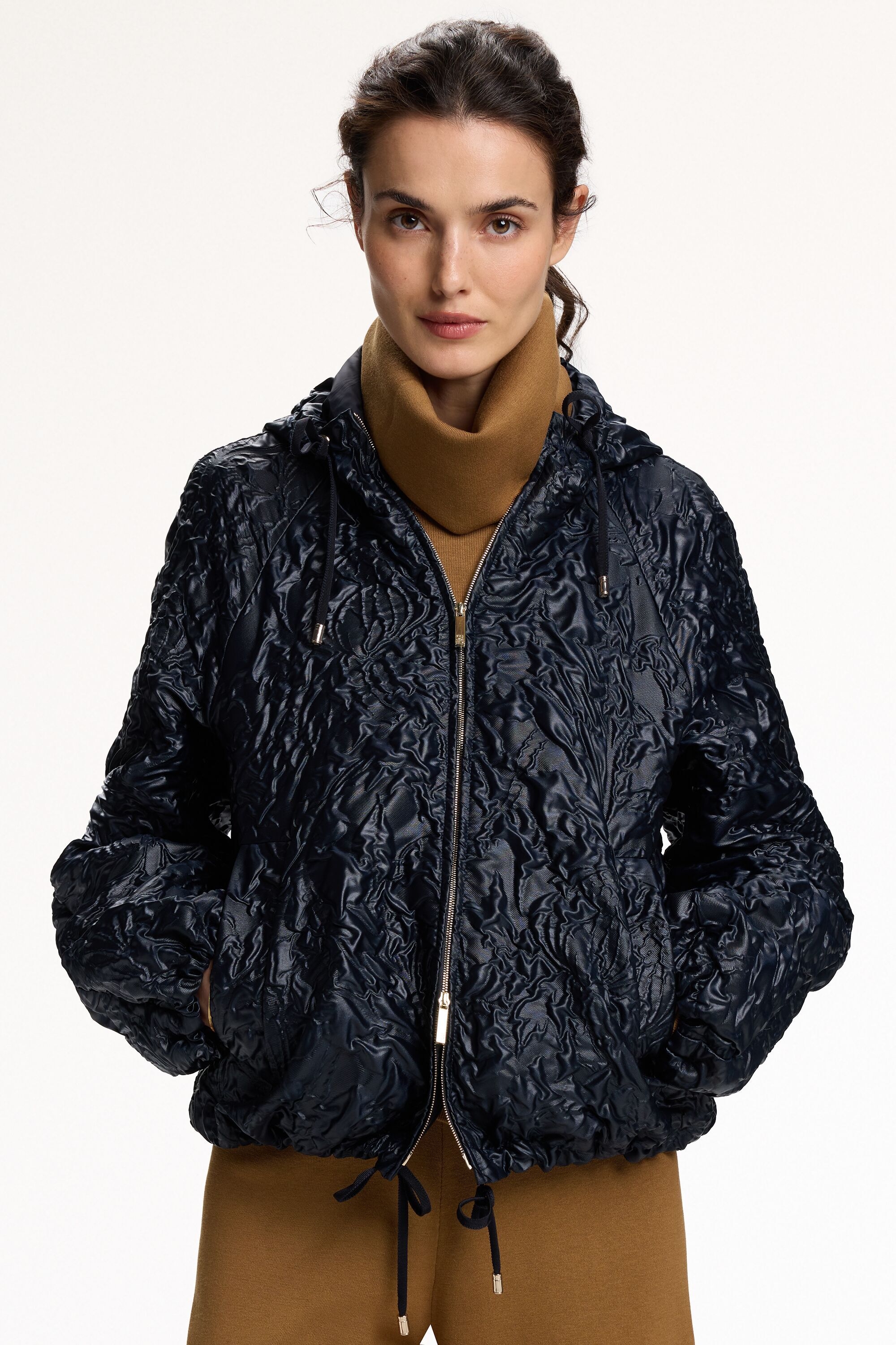 Chaqueta Evasé de Jacquard con Capucha