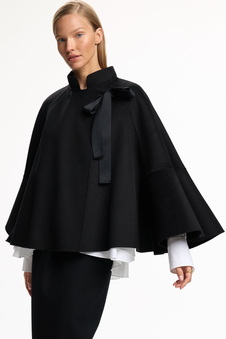 Double-Faced Wool Oversize Cape