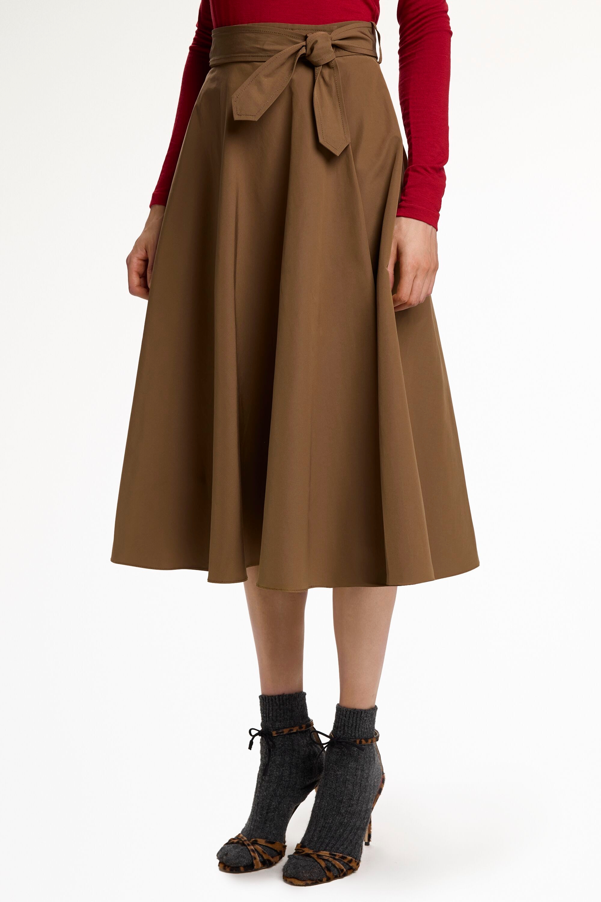 Technical Ottoman Skirt
