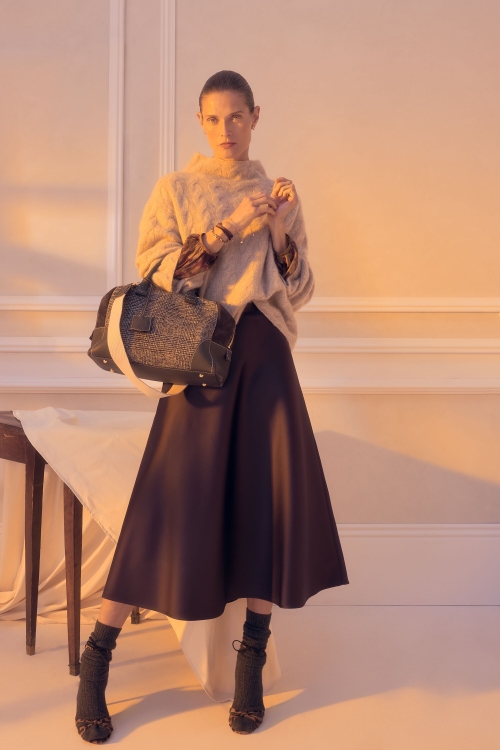 FLARED DUCHESSE SKIRT