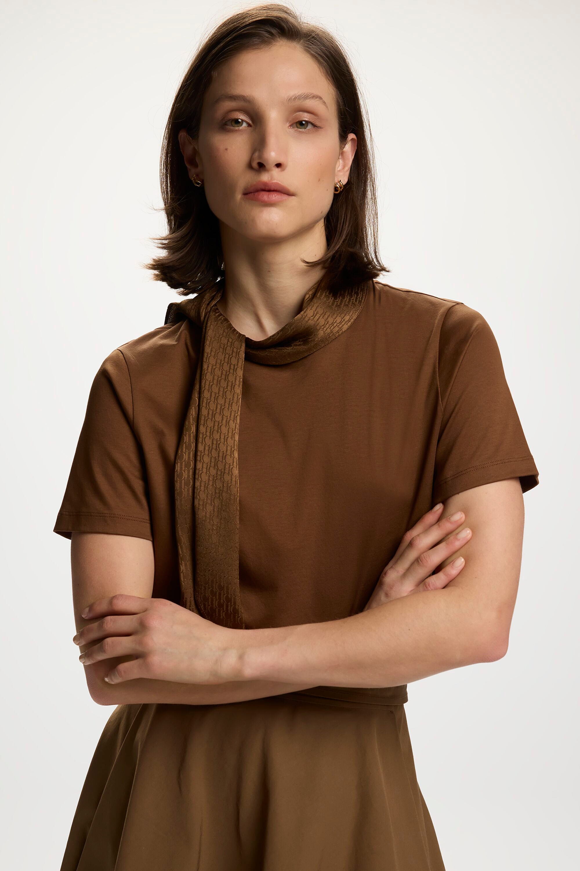 Jersey Straight-Fit T-Shirt with CH Scarf
