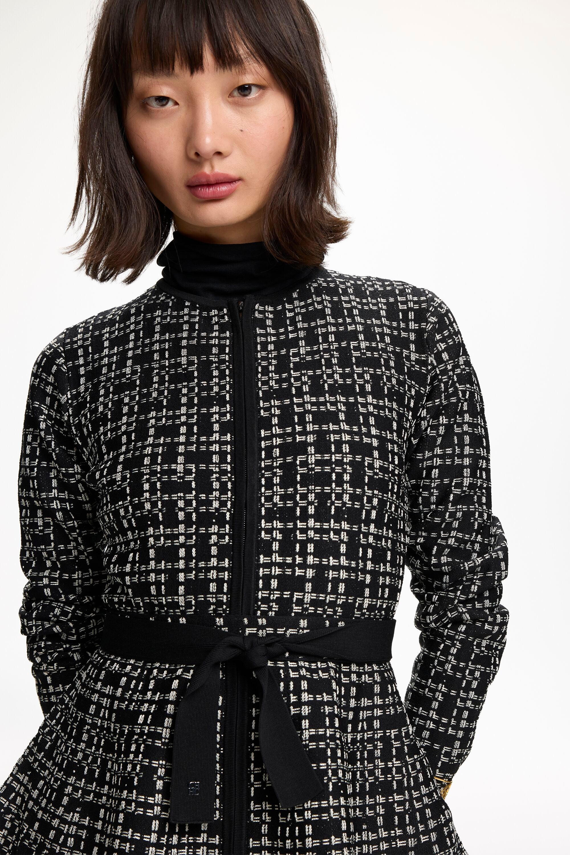 Jacquard Knit Peplum Jacket black/white - CH Carolina Herrera