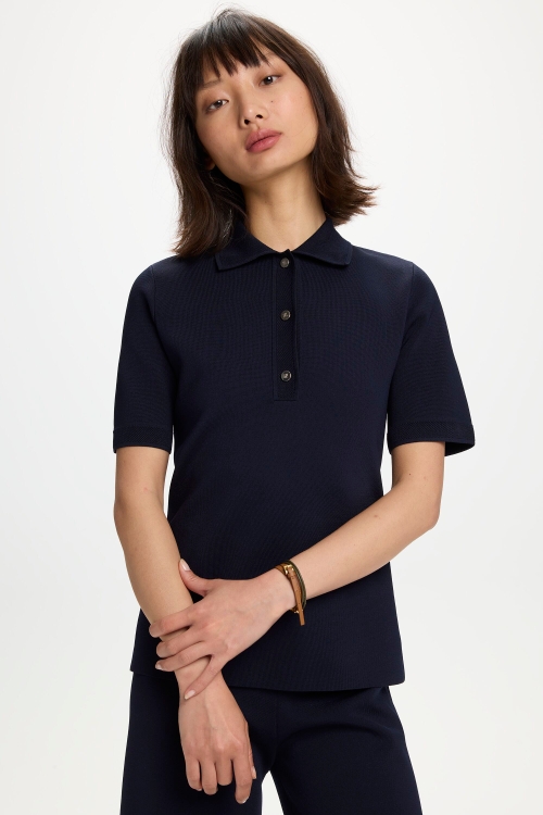 KNIT FITTED POLO SHIRT