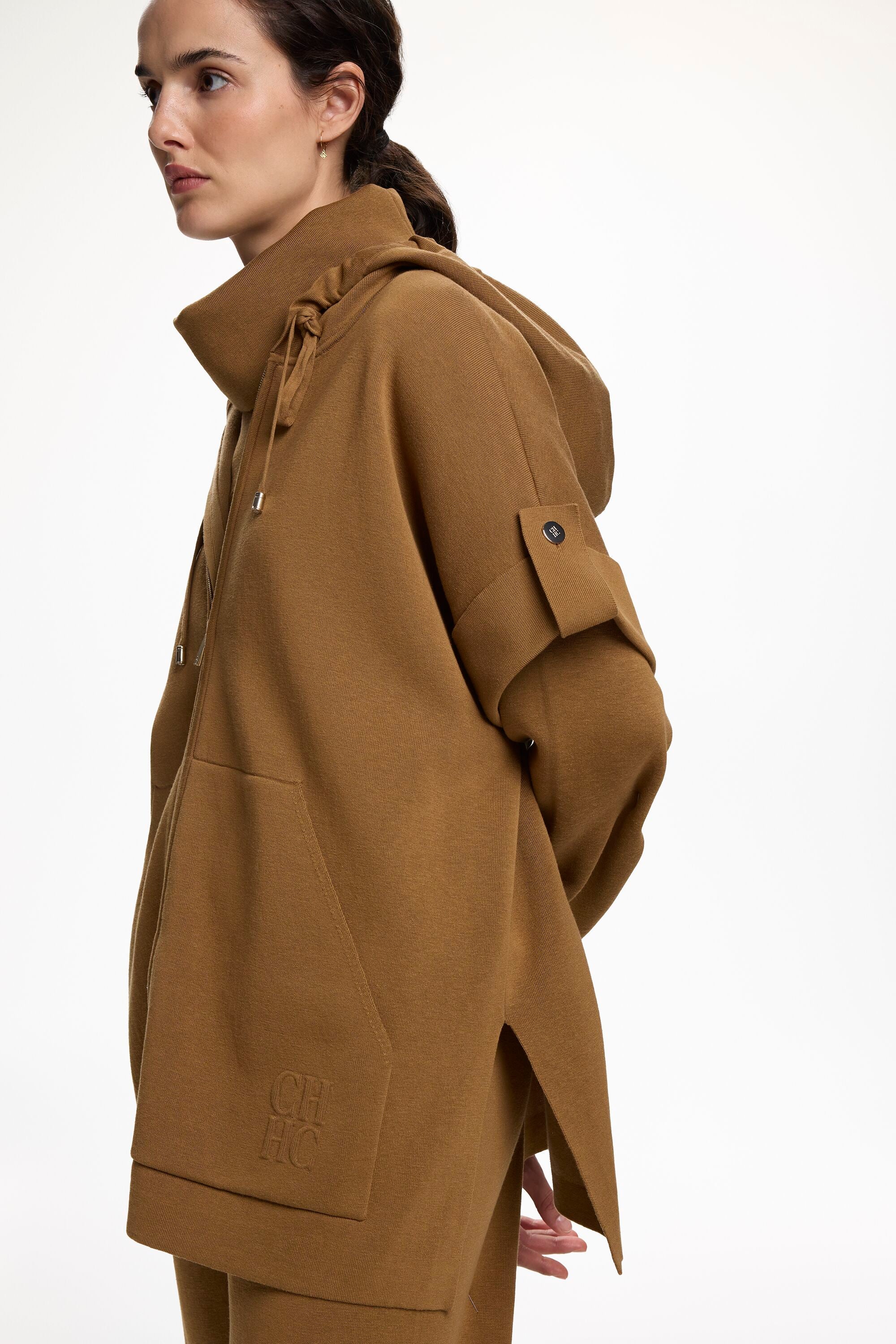 Hooded Double-Faced Knit Poncho camel - CH Carolina Herrera United
