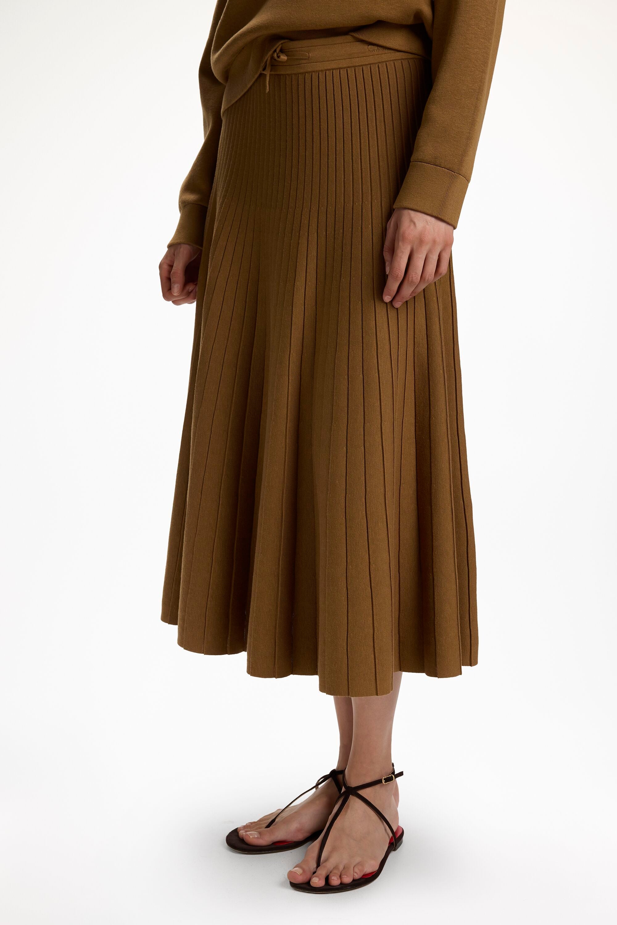 Double-Faced Knit Pleated Skirt camel - CH Carolina Herrera Monaco