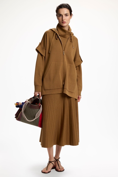DOUBLE-FACED KNIT PLEATED SKIRT