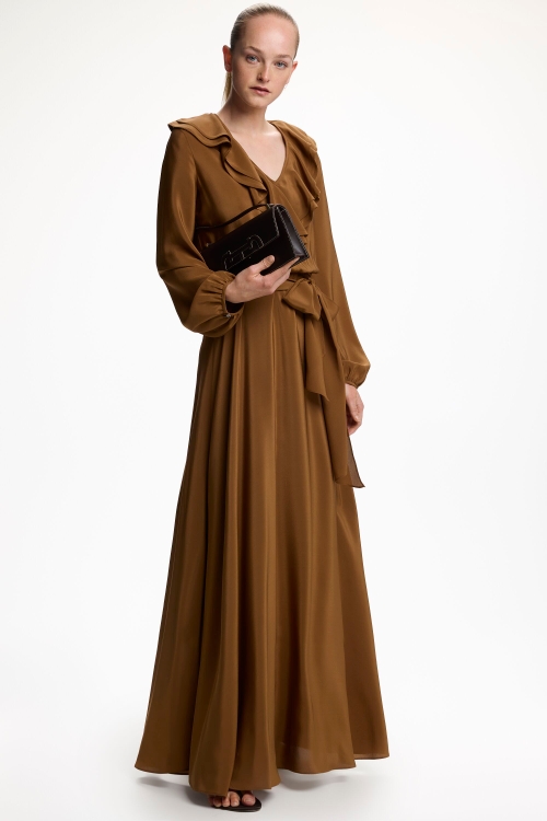 VESTIDO LARGO DE CREPÉ DE CHINE SEDA