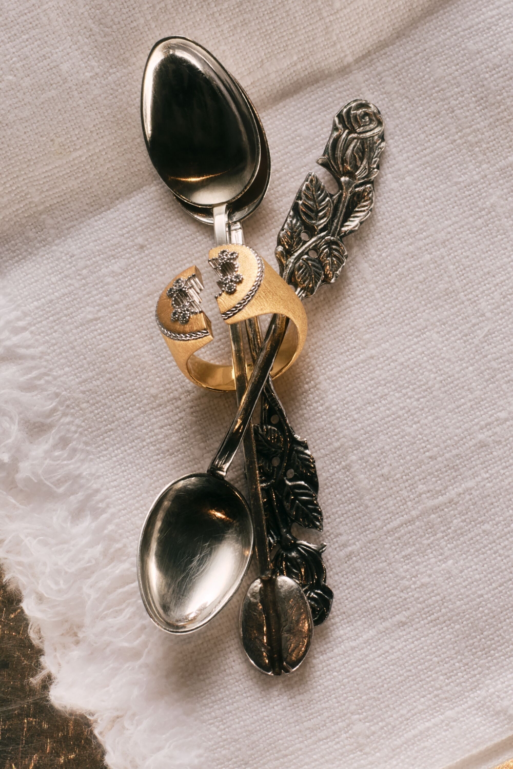 ANILLO ROSETTA INSIGNIA VERA