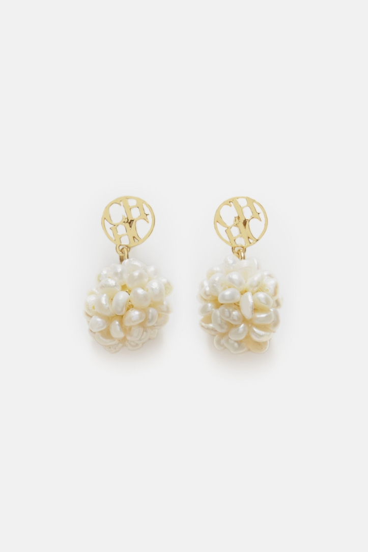 Signet Audrey Earrings with Pearl