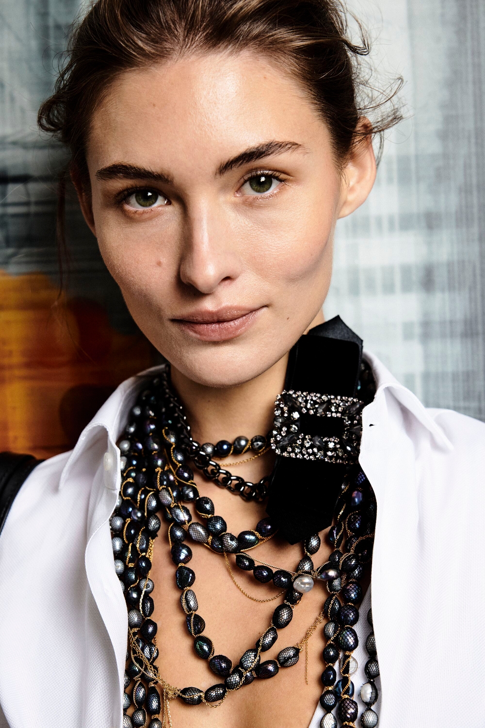 NOIR AUDREY NECKLACE