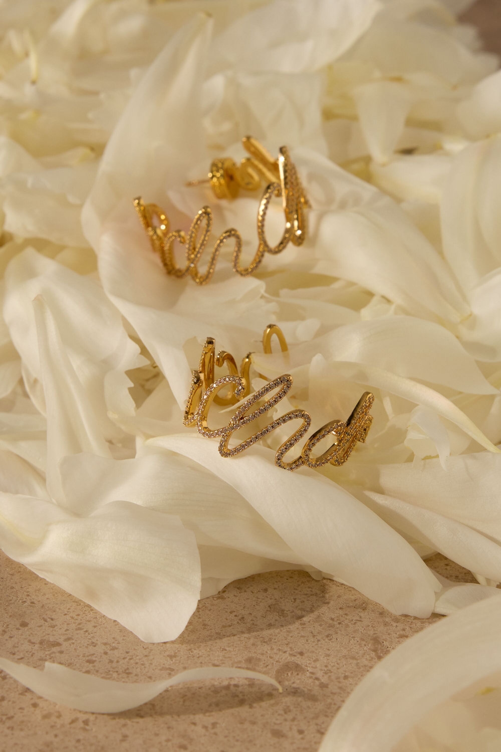 ENDLESS DIAMOND EARRINGS WITH CRYSTAL