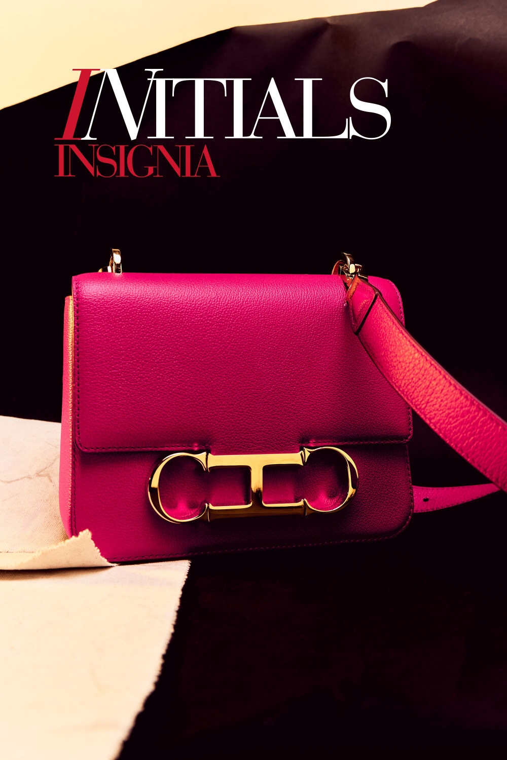 INITIALS INSIGNIA | MEDIUM SHOULDER BAG