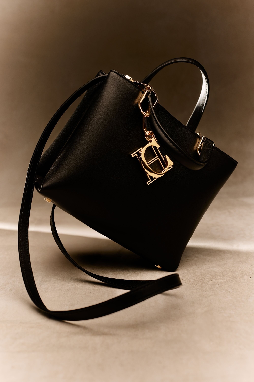 DUCHESS | BOLSO DE MANO PEQUEÑO