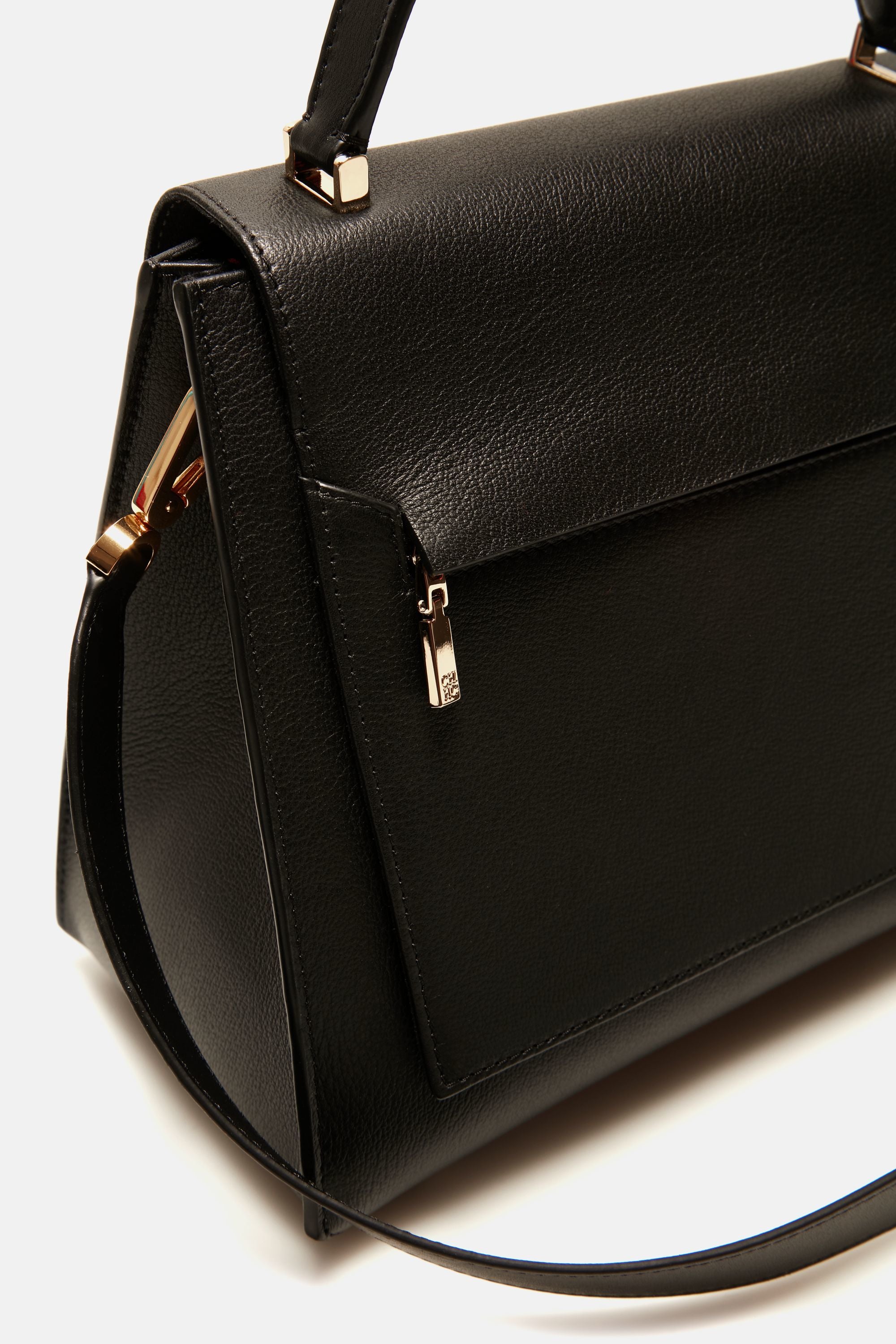 CH Carolina Herrera : Doma Insignia bag - OHLUX - Revista de moda y  tendencias