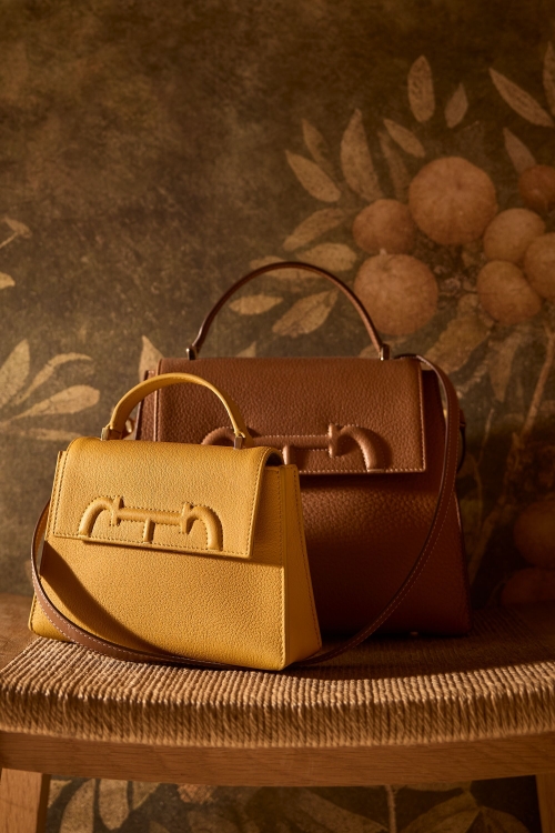 DOMA INSIGNIA SATCHEL | MEDIUM HANDBAG