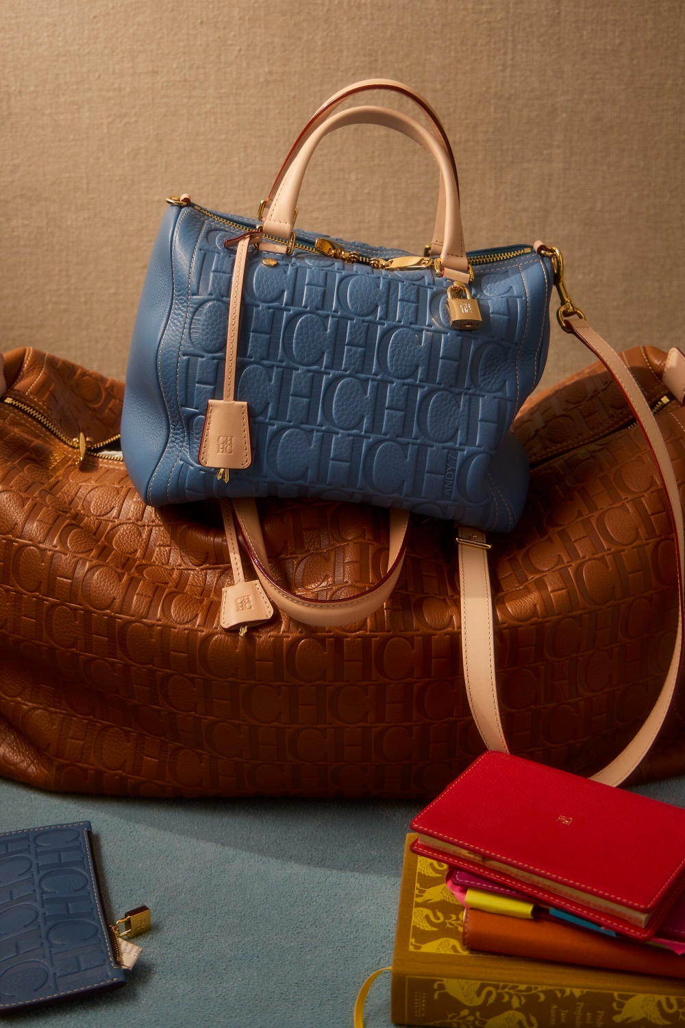 ANDY 7 LOCKED | MEDIUM HANDBAG