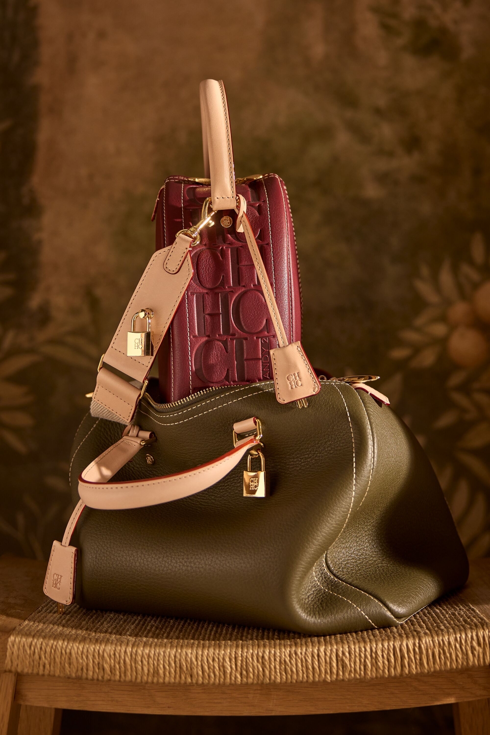 ANDY 7 LOCKED | MEDIUM HANDBAG