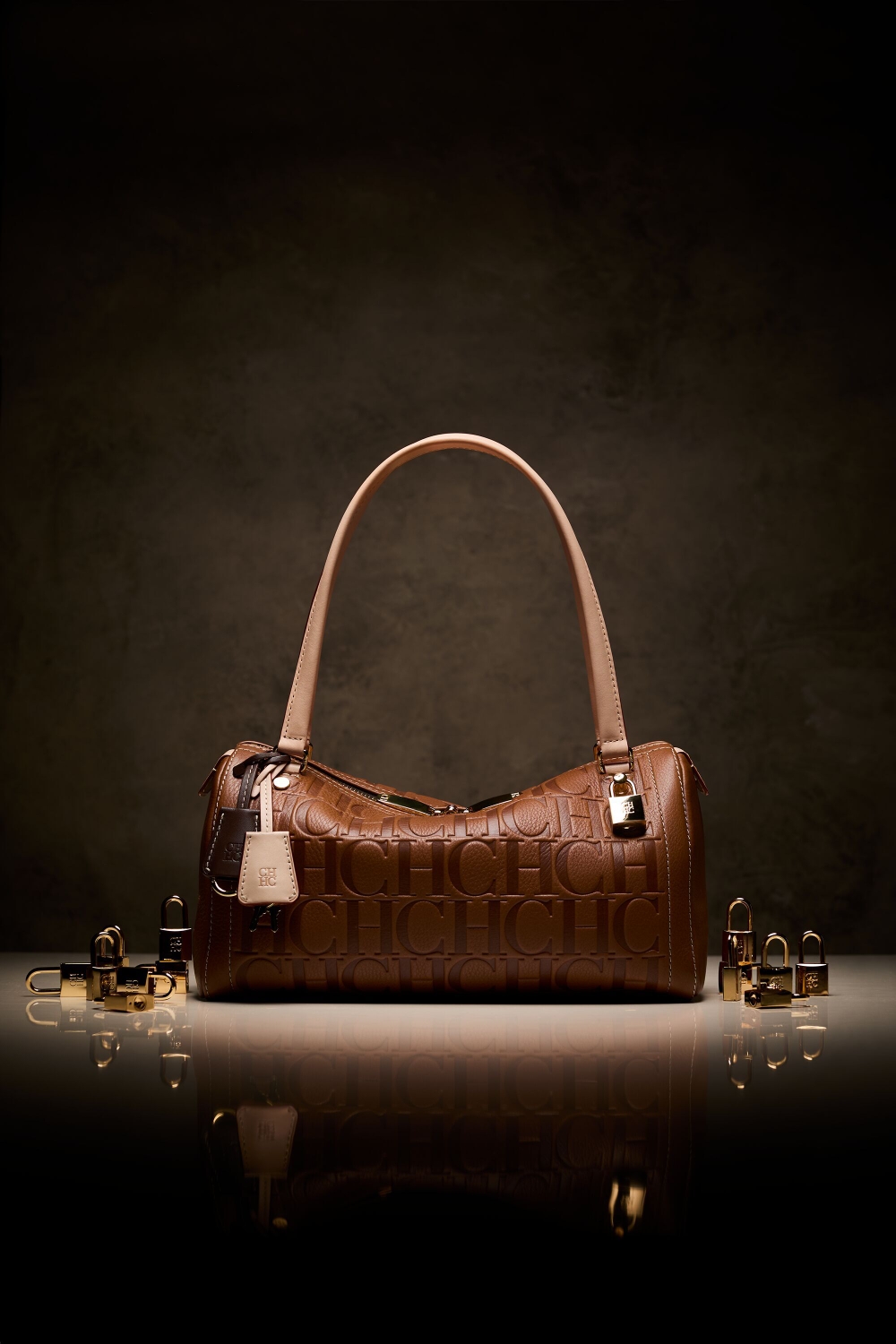 ANDY LOCKED LONG | MEDIUM SHOULDER BAG