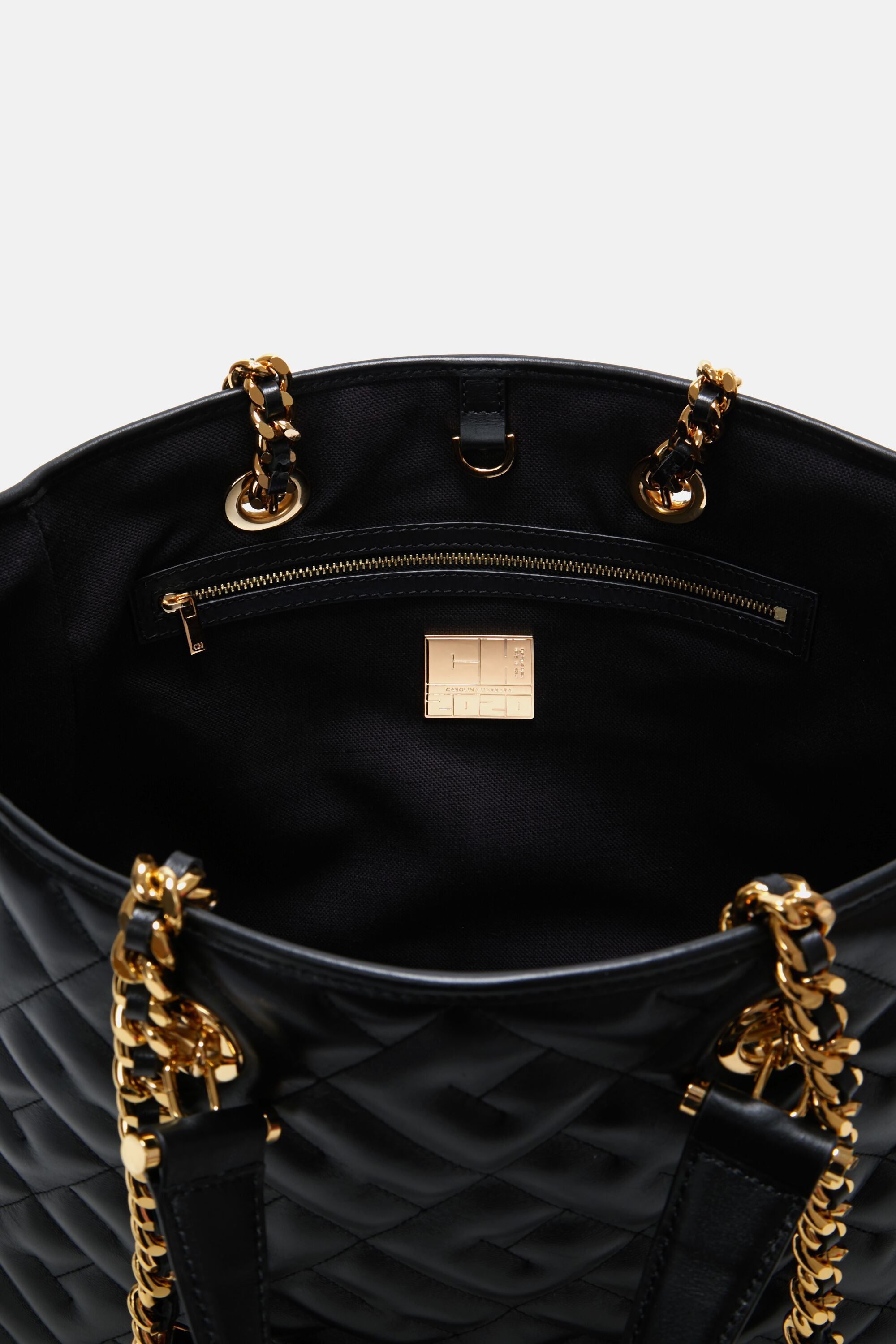 Carolina Herrera Black Quilted Leather Bimba Flap Shoulder Bag
