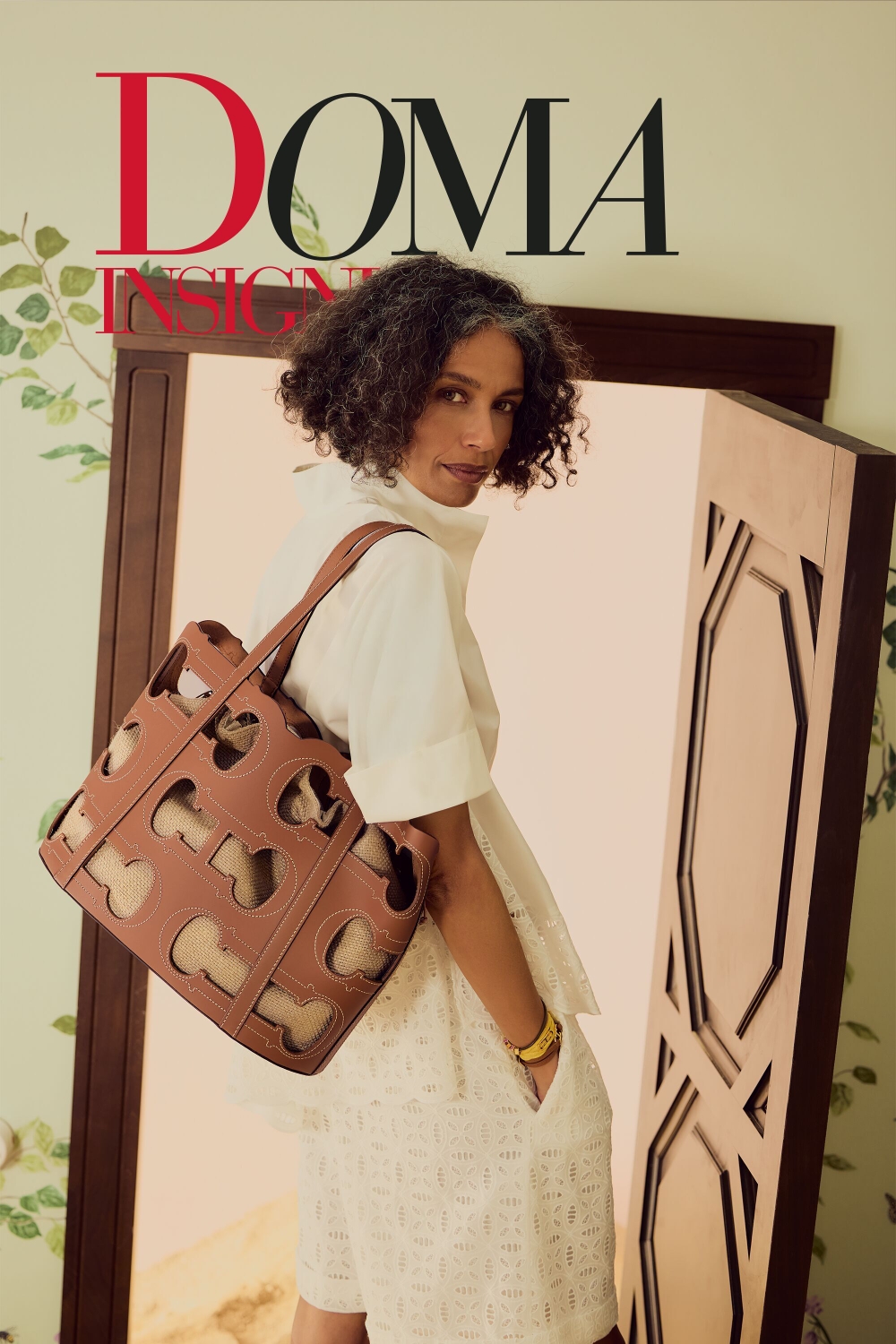 DOMA INSIGNIA CUT OUT | LARGE SHOULDER BAG