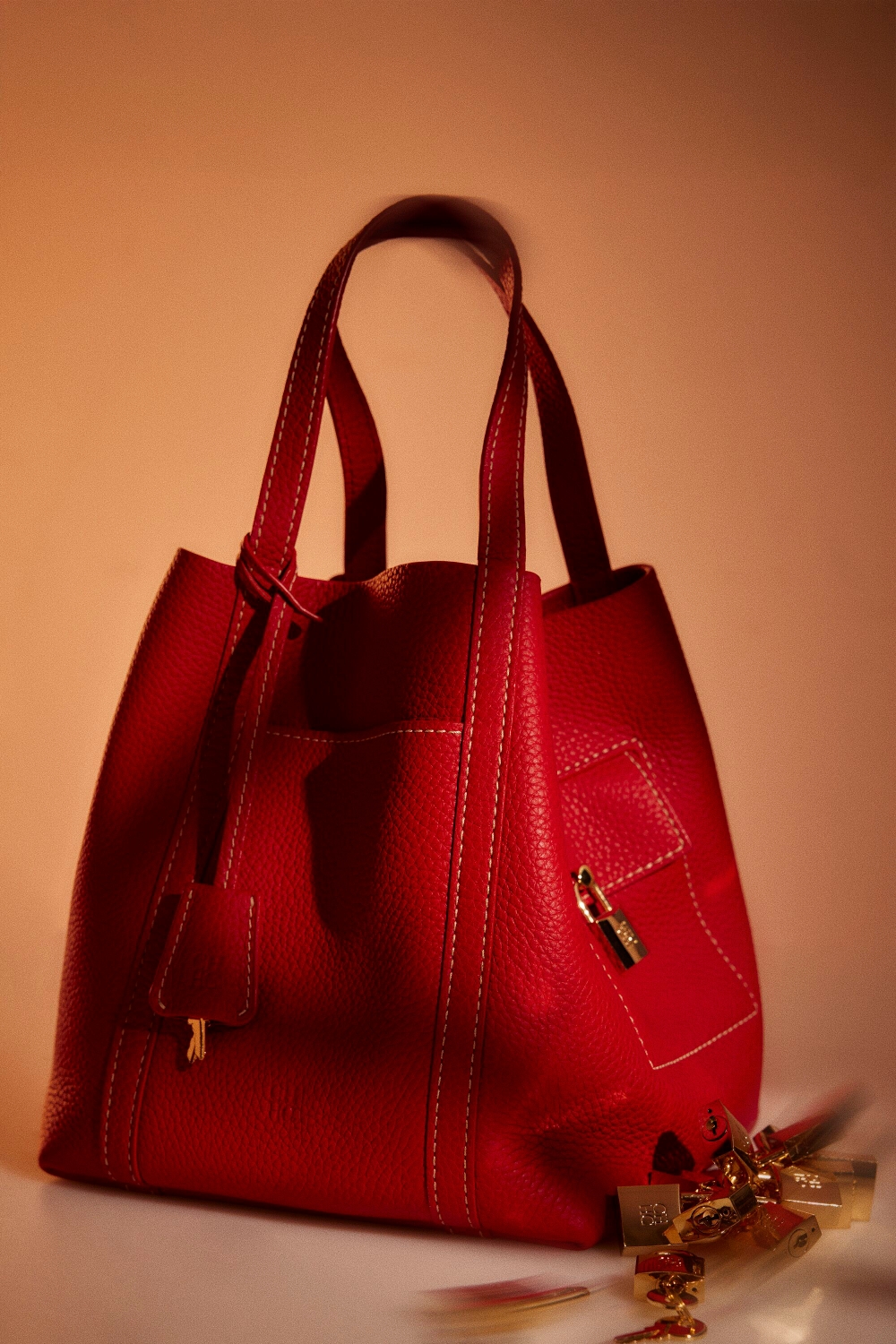 MATRYOSHKA POCKET | MEDIUM HANDBAG