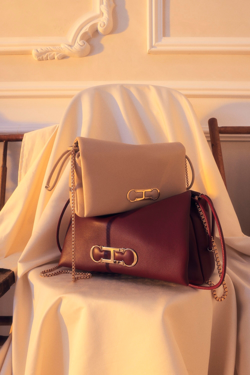 INITIALS INSIGNIA SOFT CROSSBODY | SMALL CROSSBODY BAG