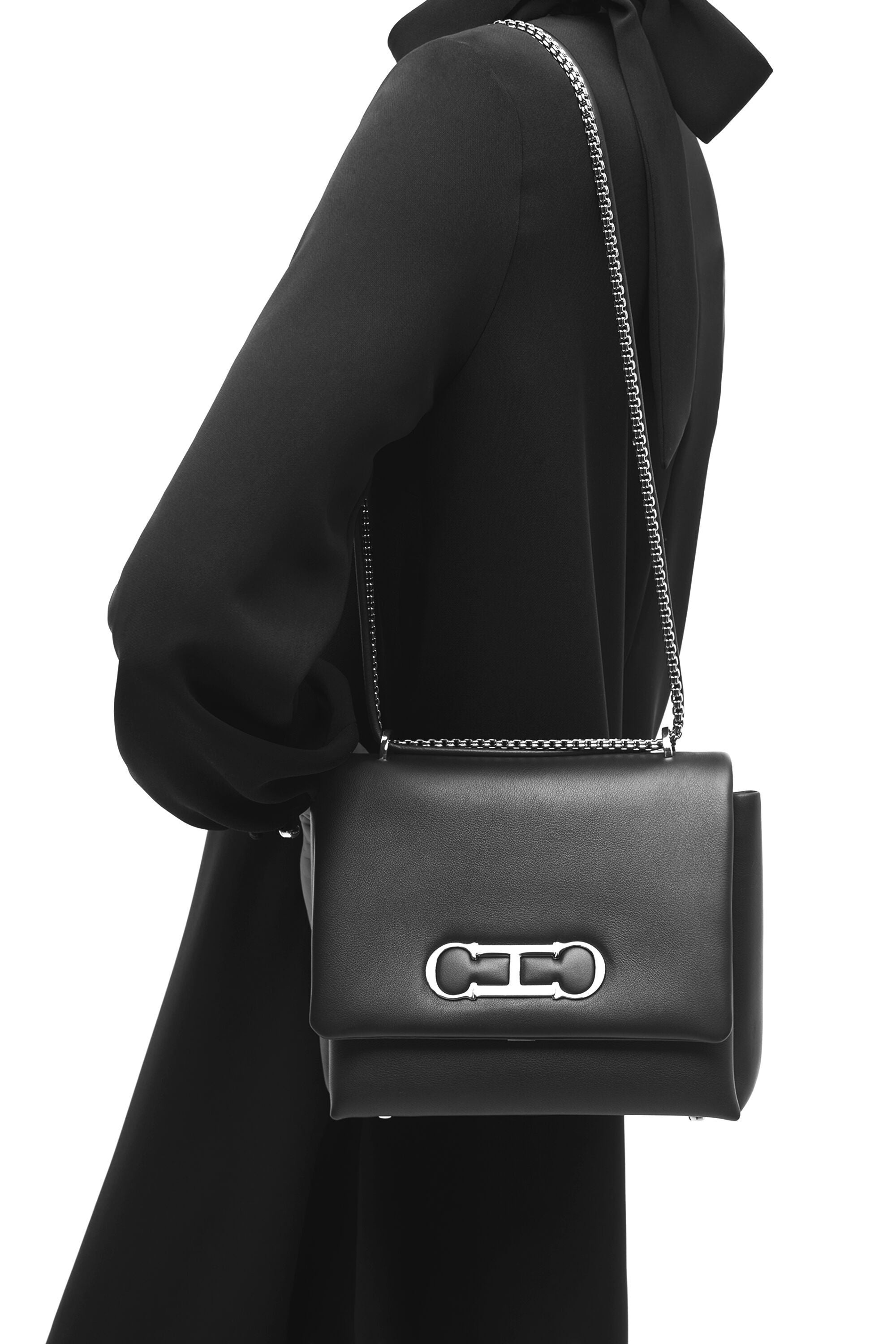 Doma Insignia Satchel  Medium handbag black - CH Carolina Herrera United  Arab Emirates