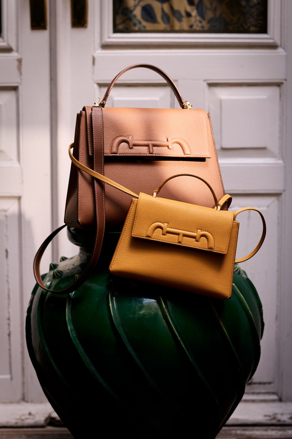 TINY DOMA INSIGNIA SATCHEL | MINI CROSSBODY BAG