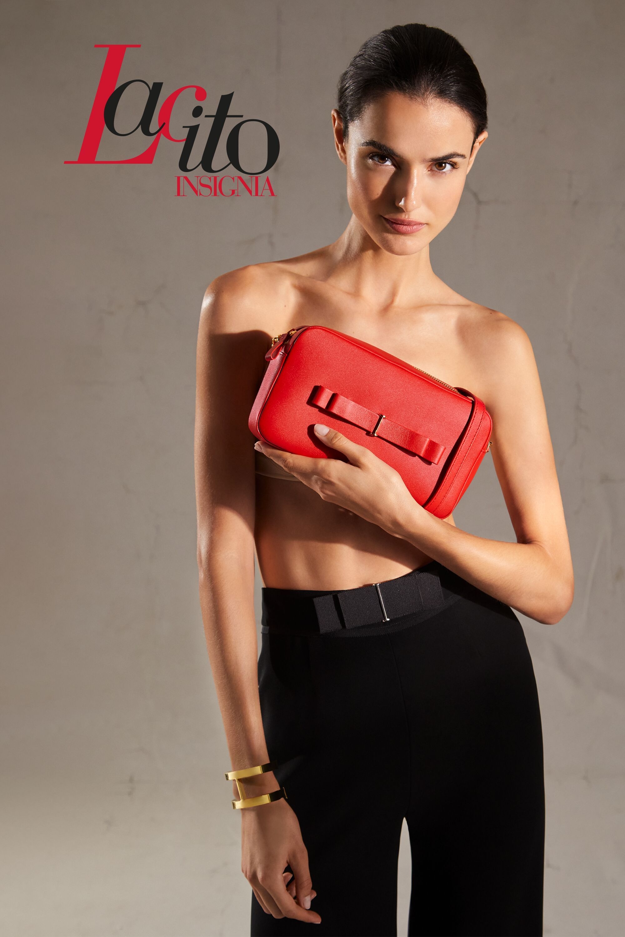 Lacito Insignia crossbody | Medium cross body bag