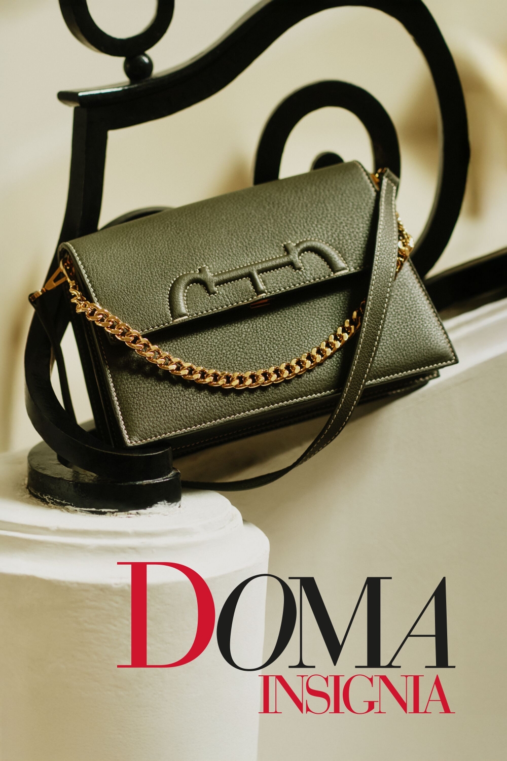 DOMA INSIGNIA SHOULDER | BOLSO DE HOMBRO MEDIANO