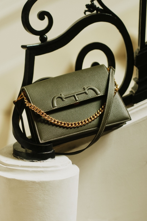DOMA INSIGNIA SHOULDER | MEDIUM SHOULDER BAG