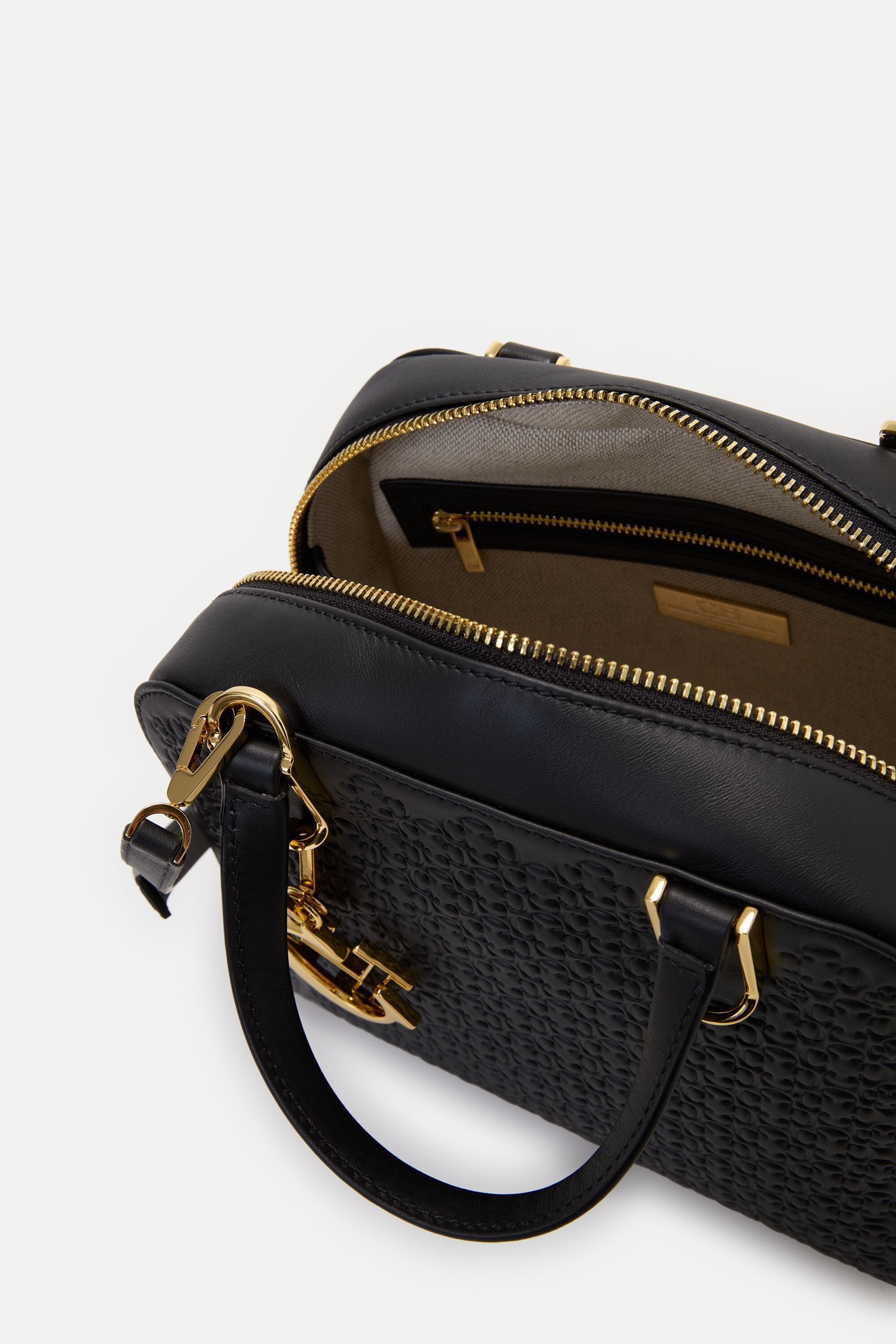 Baron | Medium Handbag black - CH Carolina Herrera United States